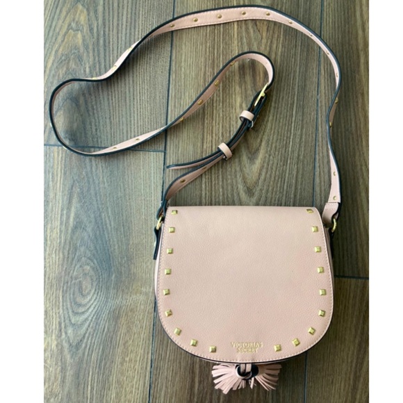 Victoria's Secret Handbags - Victoria Secret blush cross body purse